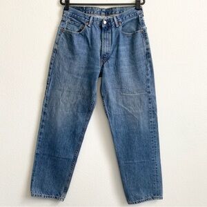SOLD Levi's Men's 550 Relaxed Fit Medium Wash Denim Jeans 35 x 32